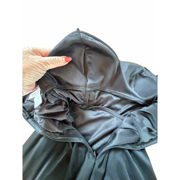 Betsy and Adam Black Gown - Size 10 - Picture 11 of 15